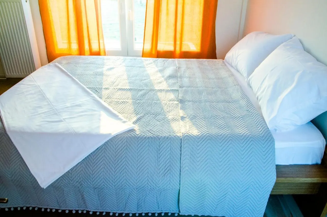 Garden'S Sunset Αvra Apartment Nea Michaniona